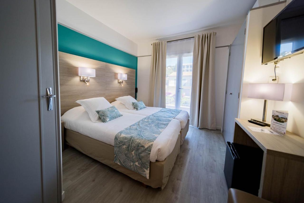 Hotel Le Rabelais Le Lavandou Εξωτερικό φωτογραφία
