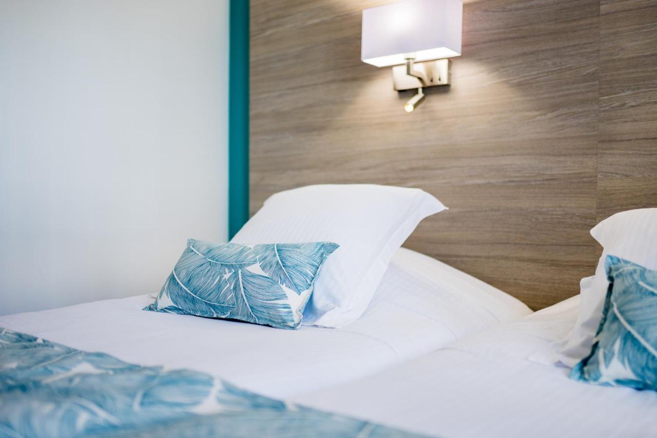 Hotel Le Rabelais Le Lavandou Εξωτερικό φωτογραφία