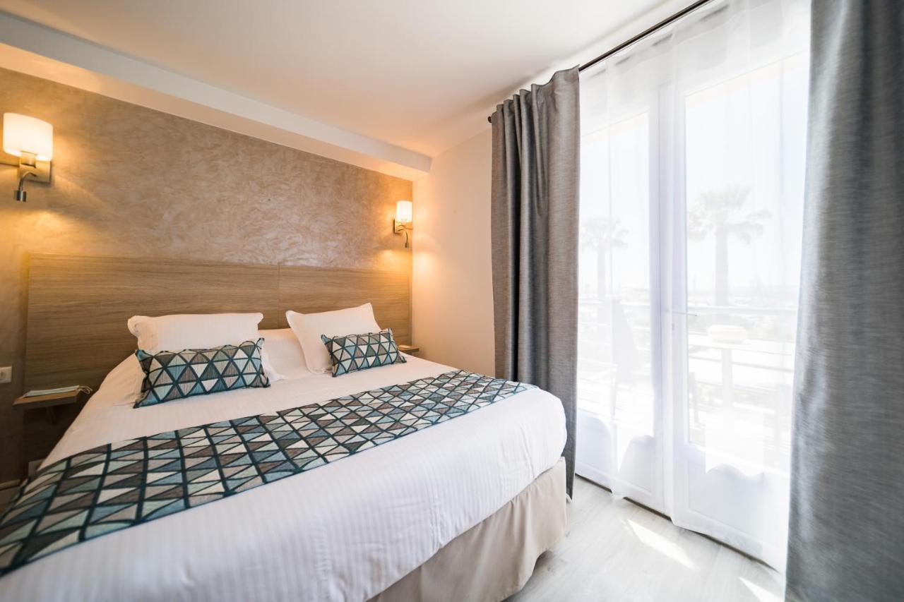 Hotel Le Rabelais Le Lavandou Εξωτερικό φωτογραφία